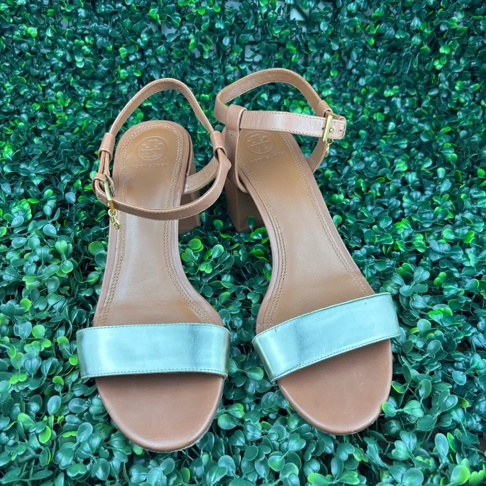 TORY BURCH LAUREL SANDALS BROWN HEEL AND METALLIC GOLD-TOEN STRAP